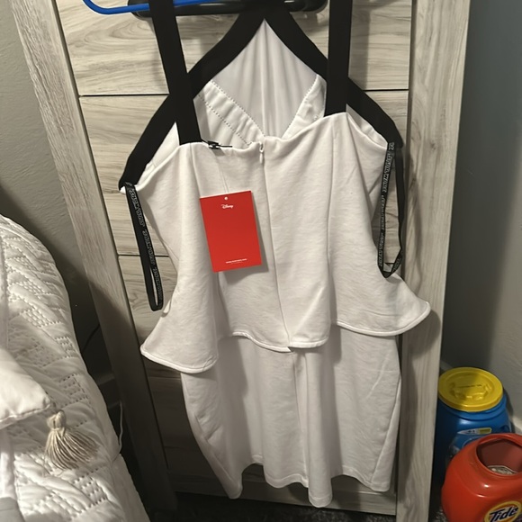 Star Wars med new tags bought at Macys spandex - Picture 3 of 4